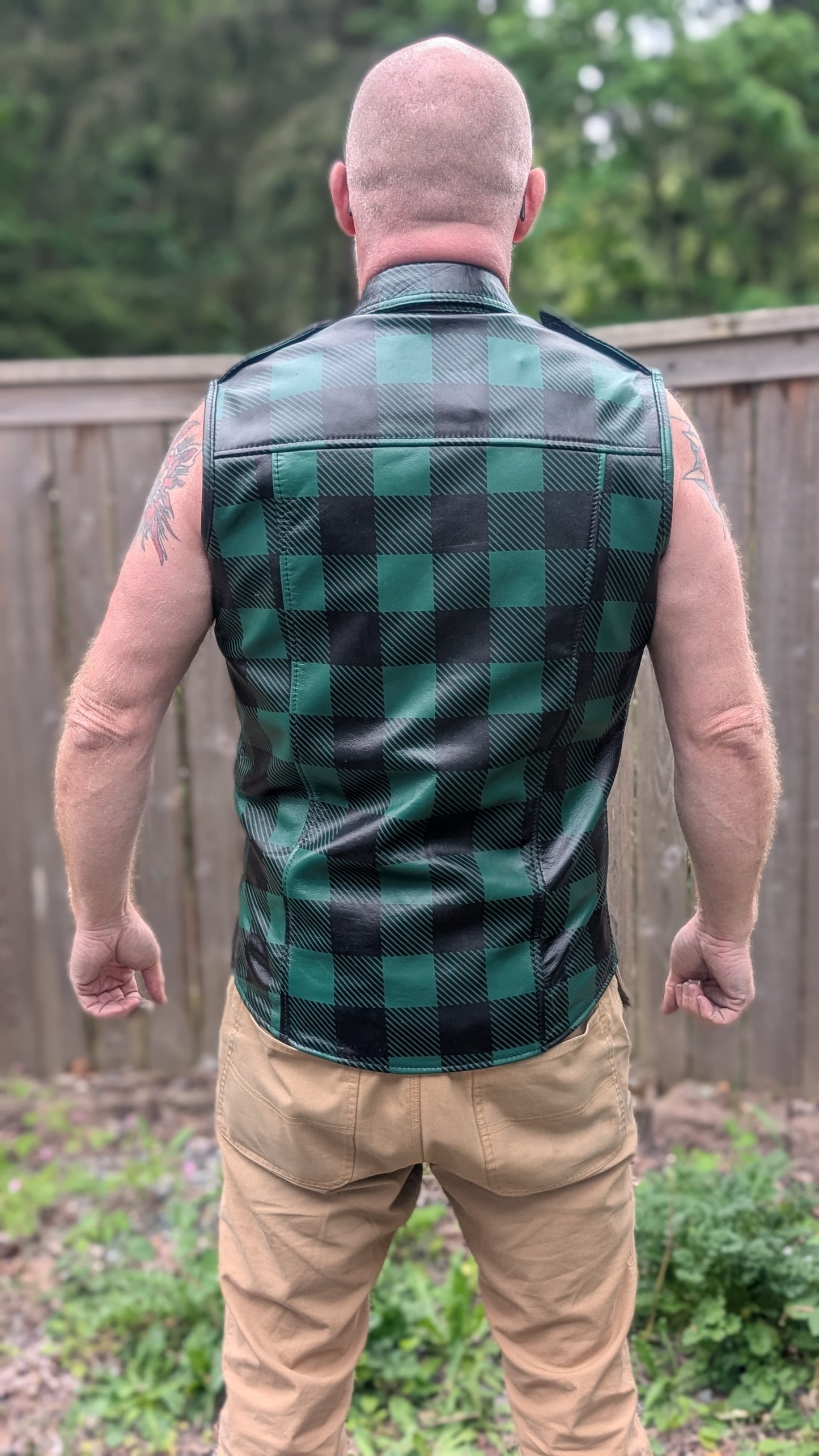 Sleeveless Plaid Leather Shirt
