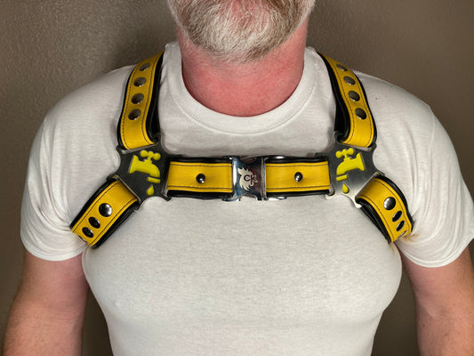 Water Sports Faucet Themed Bulldog Harness